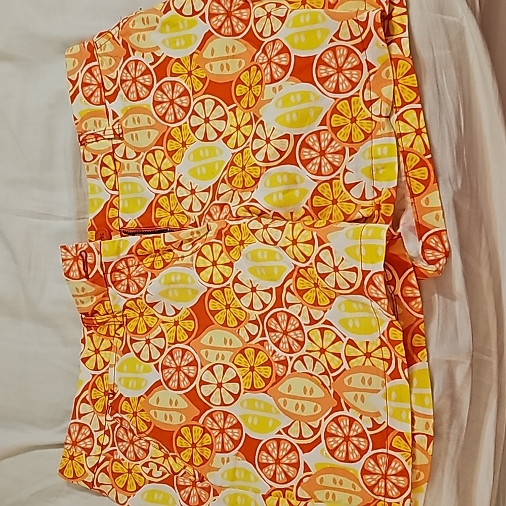 Crown and ivy citrus shorts size 14